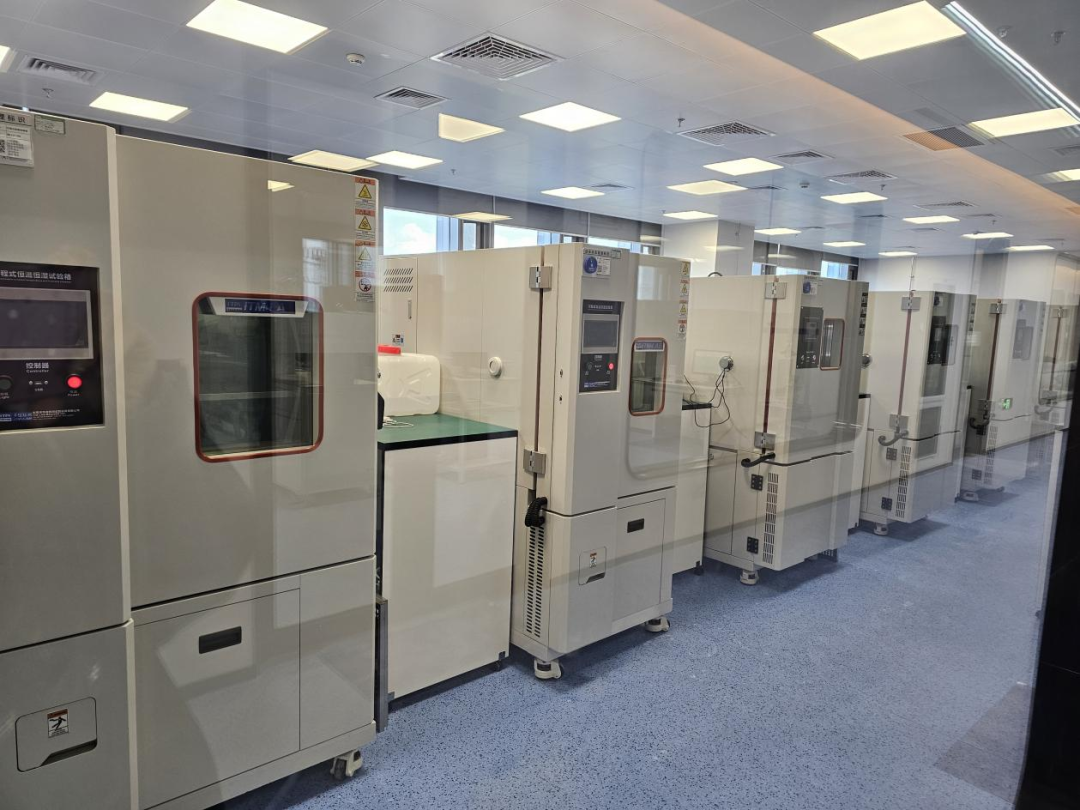 National Virtual Reality Innovation Center National Virtual Reality Innovation Center